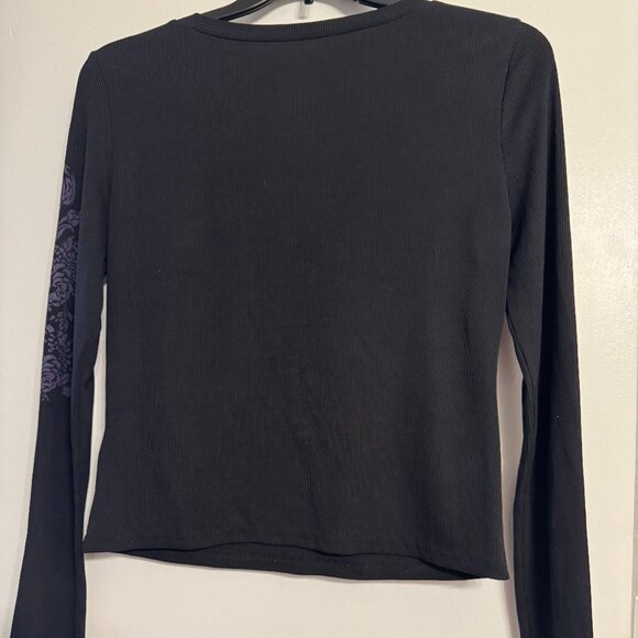 Black Angel Wings Graphic Crop Top Size L | Gothic Long Sleeve Ribbed Tee - Picture 3 of 4